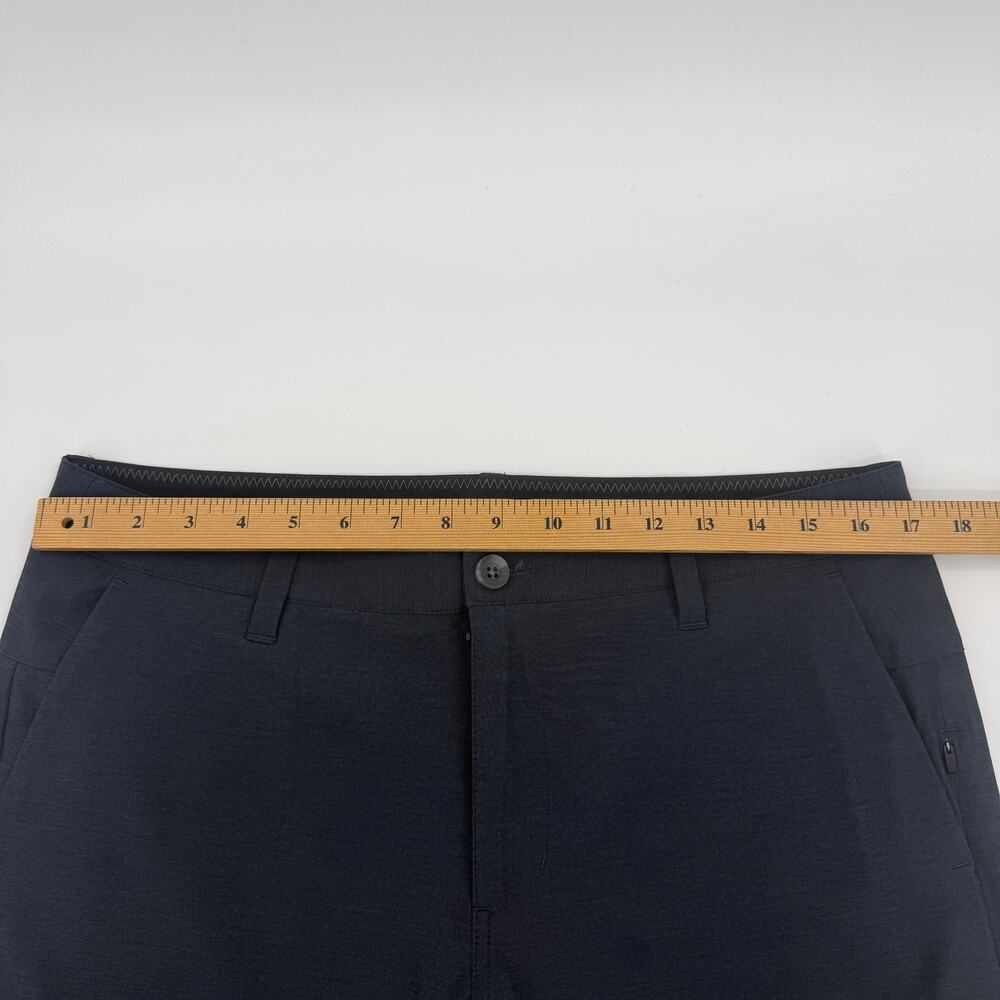 VUORI Aim Pant Dark Grey Size 33 x29 Lightweight Performance Stretch Short Chino - Picture 4 of 7